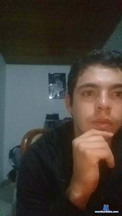 colombiaboy cam4 straight performer from Republic of Colombia  