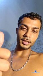 Caradetralha cam4 livecam show performer room profile