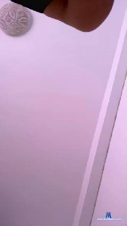 Alecsia19 cam4 live cam performer profile
