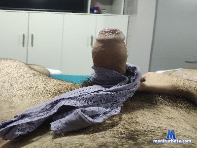juansecsi3_hot2 cam4 straight performer from Republic of Chile  
