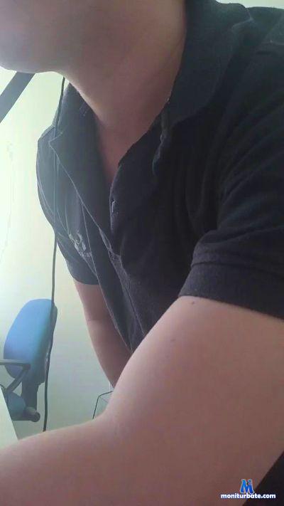 casadopaisa cam4 straight performer from Republic of Colombia  