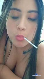 carlahotxx cam4 livecam show performer room profile
