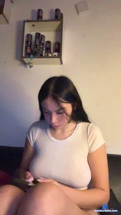 Feeliciia cam4 bisexual performer from Argentine Republic  