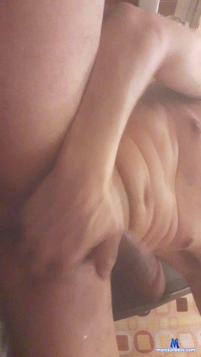 penecasposo cam4 bicurious performer from Kingdom of Spain  