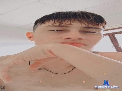 Tony_alcapone cam4 bisexual performer from French Republic cum bigdick lovense ass rollthedice 