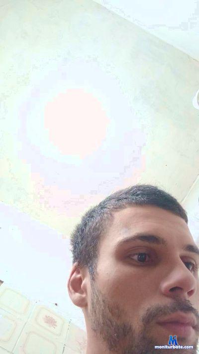 Zyonpriv cam4 bisexual performer from Federative Republic of Brazil bdsm feet smoke masturbation armpits findom 