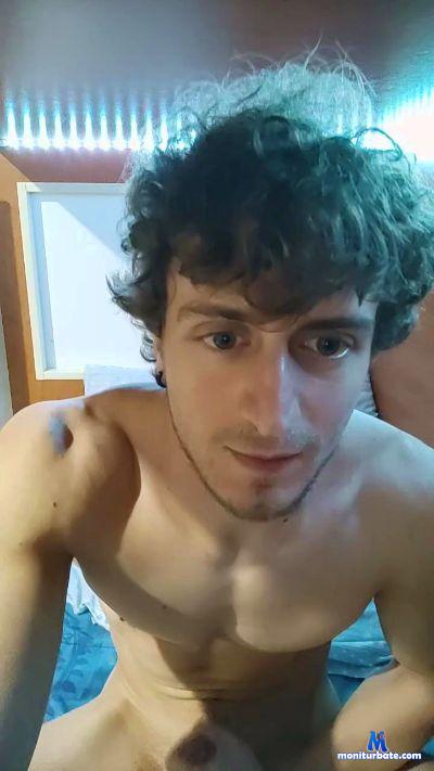 K4LUX cam4 unknown performer from Republic of Italy  