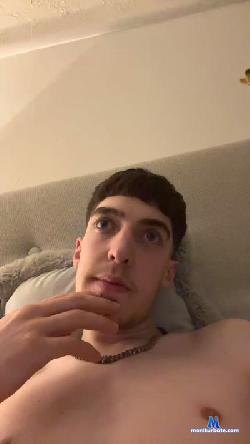 Matty22xxx cam4 live cam performer profile