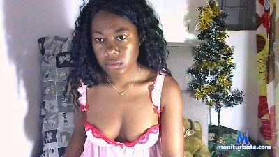 sweety64 cam4 bicurious performer from Réunion femdom spanking anal pussy ass blowjob feet 