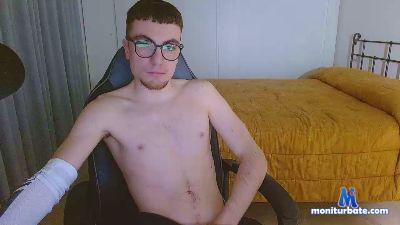 FitBoywow cam4 unknown performer from Republic of Italy ass C2C masturbation bdsm AssToMouth anal feet 