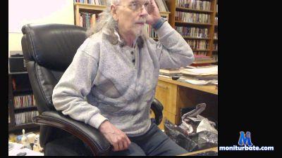 tman1947 cam4 gay performer from United States of America  