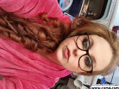 CindyUKCamden cam4 straight performer from United Kingdom of Great Britain & Northern Ireland squirt feet amateur blowjob pussy cum smoke 