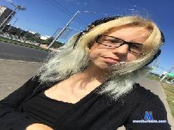 DarlineBiglow cam4 live cam performer profile