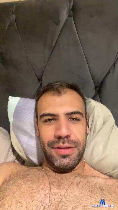 reis184 cam4 bisexual performer from Federative Republic of Brazil  