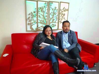 winona_jhony cam4 bisexual performer from United States of America  