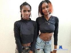 KhloeAndKendall cam4 live cam performer profile