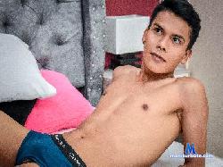 xander_meraky cam4 live cam performer profile