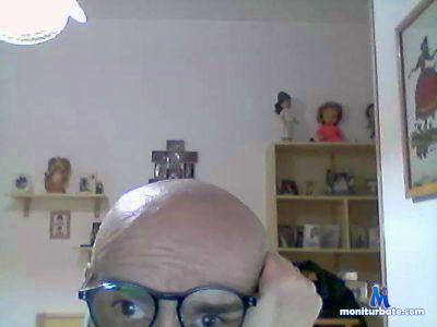 cucciolo5 cam4 gay performer from Republic of Italy cucciolo5 