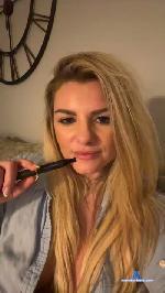 Luckypussy86 cam4 livecam show performer room profile