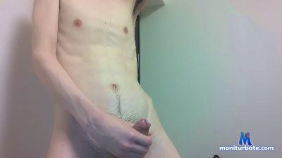 ryouta_G cam4 gay performer from Japan  