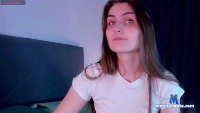 DarleneDanby cam4 bisexual performer from United States of America  
