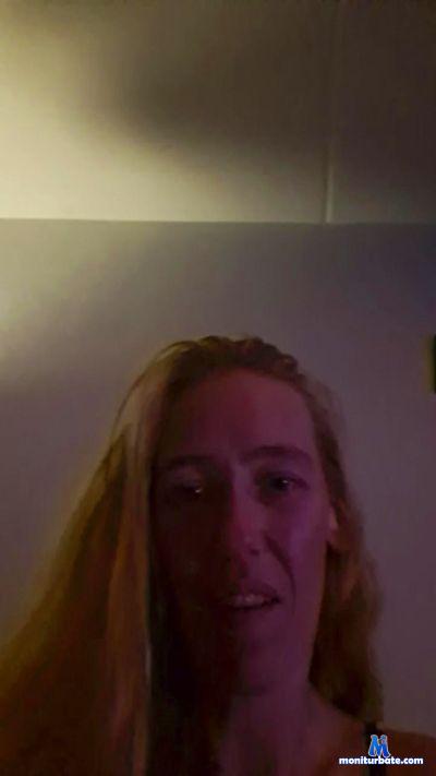 Hotmissy37 cam4 bisexual performer from Kingdom of the Netherlands amateur dutchBBC COUPLE 