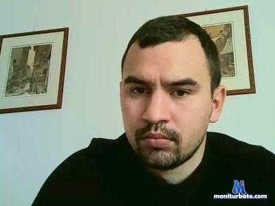 gianny909 cam4 straight performer from Republic of Italy  