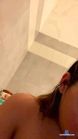 Sarah561 cam4 live cam performer profile