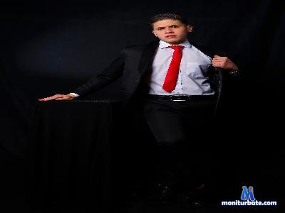 SebastianMarvel cam4 bisexual performer from Republic of Colombia cum feet C2C analtoys masturbation anal spanking 