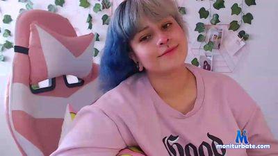 Karlabrunnete cam4 bisexual performer from United States of America  