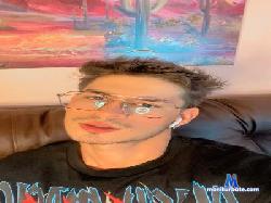 CatchingStraig cam4 live cam performer profile