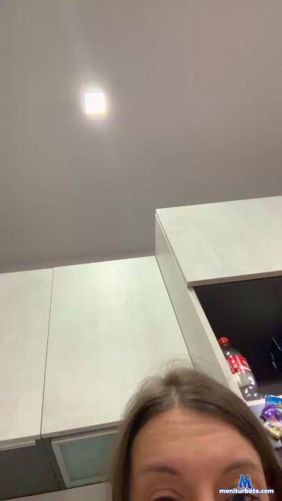 merylu_hot cam4 bisexual performer from Republic of Italy amateur lesbian bdsm pornstar 