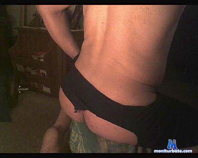 KinkyCrazy7 cam4 bisexual performer from United Kingdom of Great Britain & Northern Ireland  