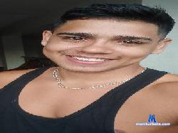ramiro_catarig cam4 live cam performer profile