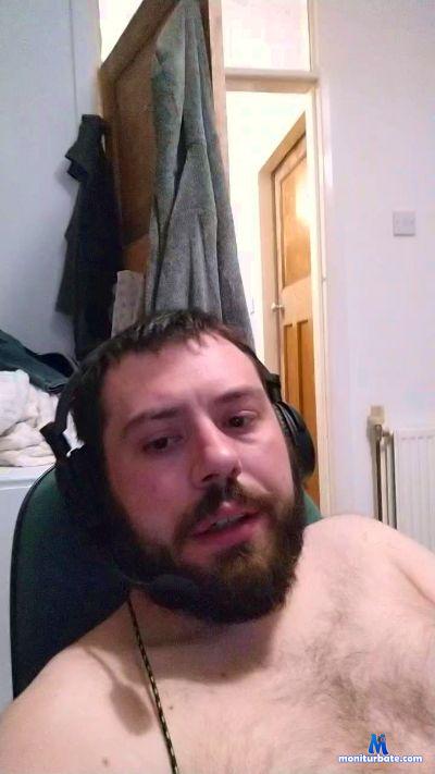 gm0n3y1990 cam4 unknown performer from United Kingdom of Great Britain & Northern Ireland  