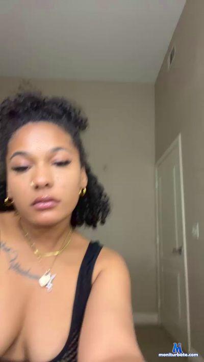 Jaderaee cam4 straight performer from United States of America thick mixedmami 
