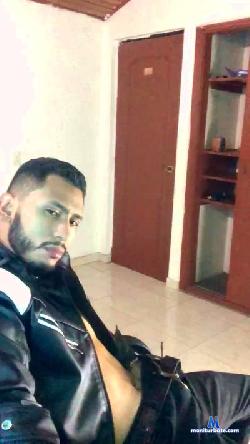 anjobiologo cam4 live cam performer profile
