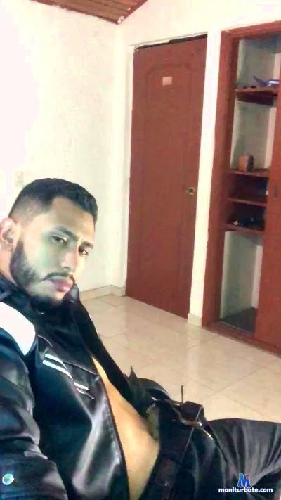 anjobiologo cam4 unknown performer from Federative Republic of Brazil  