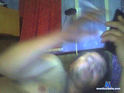 nicu805 cam4 gay performer from Romania  