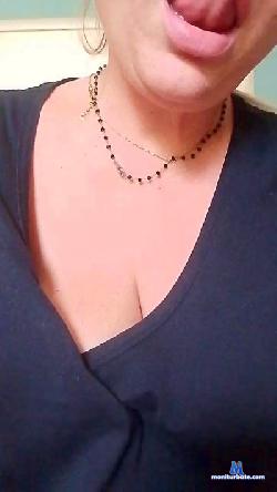 Emozionipure cam4 live cam performer profile