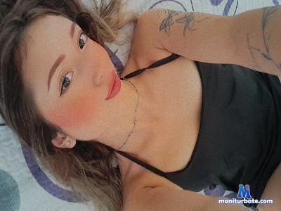 Sophiecollins1 cam4 bicurious performer from Republic of Colombia feet ass squirt spanking cute bdsm amateur 