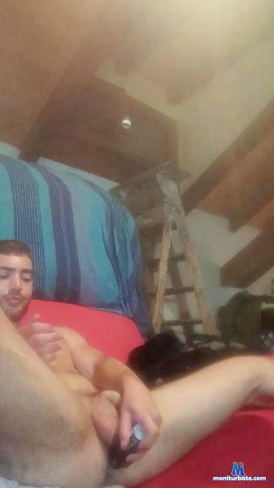 FigoDuro cam4 bisexual performer from Republic of Italy amateur anal ass cum masturbation 