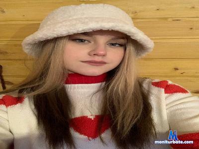 BethanyLeaper cam4 straight performer from French Republic  