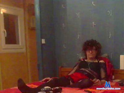 MAGALIEPUTE cam4 bisexual performer from French Republic  