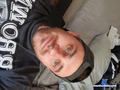 Rowdiebaby760 cam4 straight performer from United States of America  