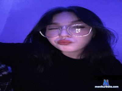 SibleyBoggess cam4 bicurious performer from Czech Republic anal C2C feet pussy ass cum masturbation 