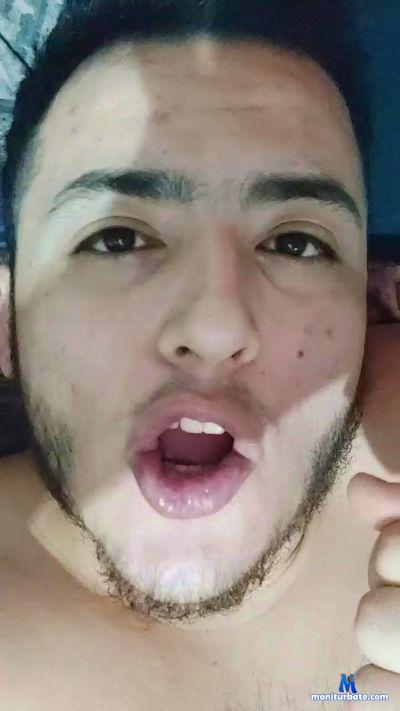 anderson1527 cam4 gay performer from Republic of Colombia  