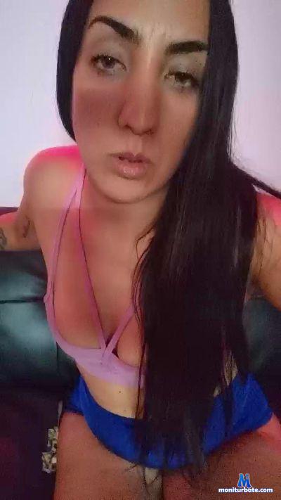 Milenamoon22 cam4 unknown performer from Argentine Republic tanga bigtis dance feet 