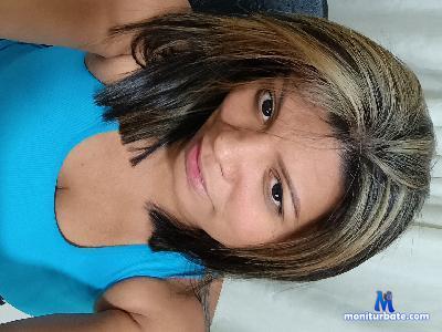 wilmaurys_hot cam4 straight performer from Republic of Colombia  