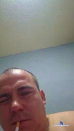 Ismael993 cam4 livecam show performer room profile